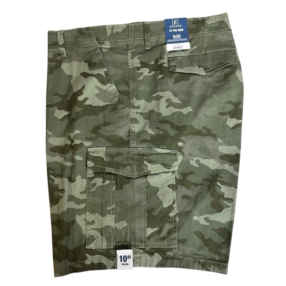 George Olive Camo At The Knee Cargo 10 Inch Inseam Shorts Size 46 Camouflage 